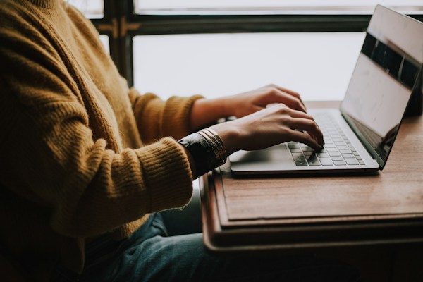How To Pick a Stock: Basic Best Practices for New Investors 1 img