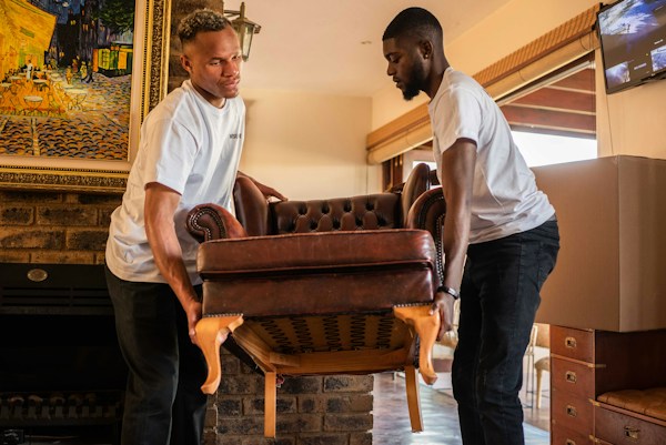 Tips for Parents Planning To Move With Their College Students 1 img